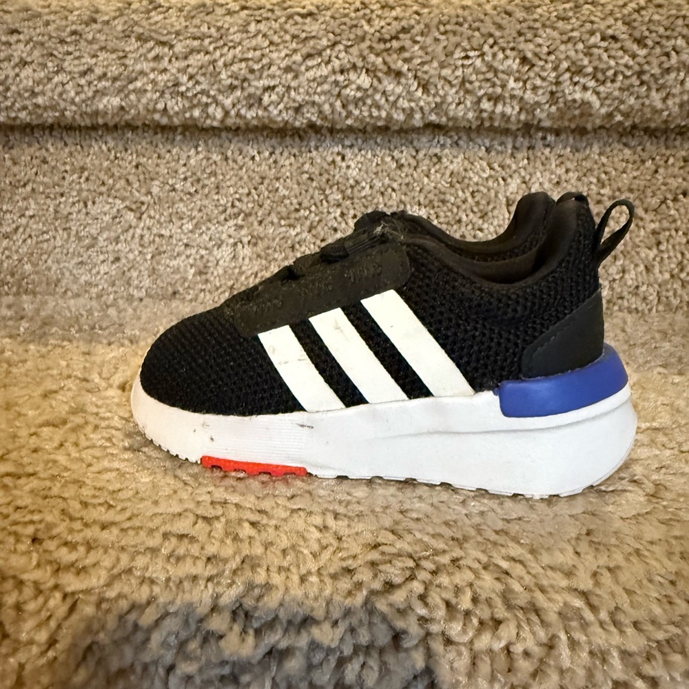 Adidas Toddler Black and White Sneakers size 5